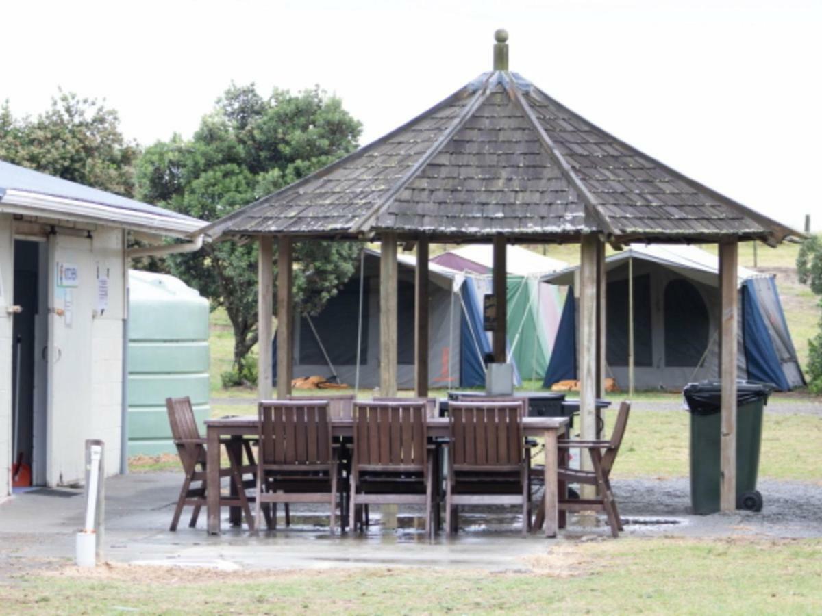Mahia Motel And Holiday Park Ngoại thất bức ảnh