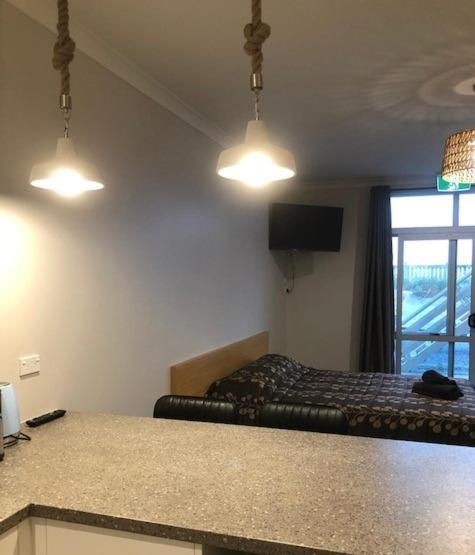 Mahia Motel And Holiday Park Ngoại thất bức ảnh